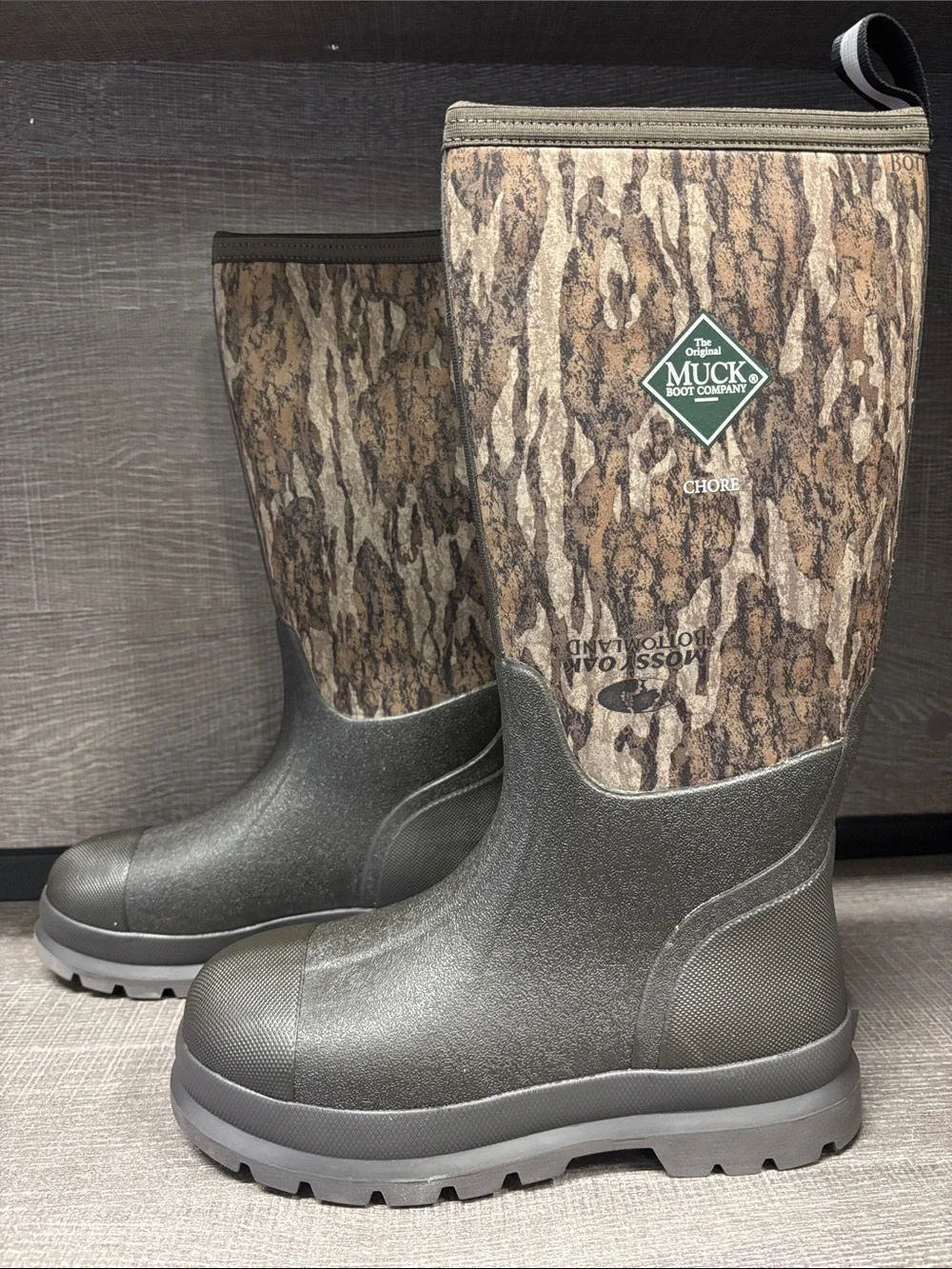 Men's Muck Chore Classic Tall Boot (Brown/Mossy Oak) - Size 7